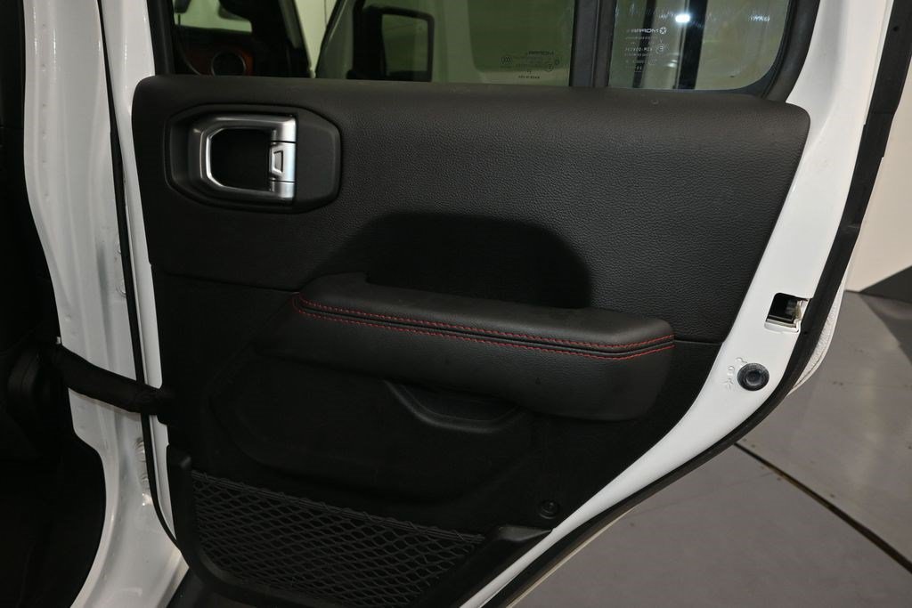 Used 2020 Jeep Wrangler Unlimited Rubicon AWD/4WD image 12