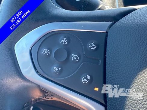 Used 2023 Chevrolet Traverse RS w/ LPO, Floor Liner Package FWD image 29