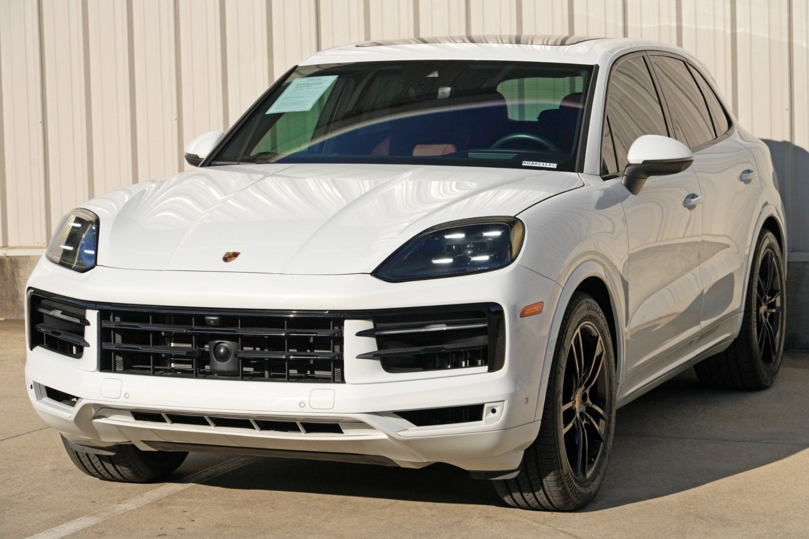 Used 2024 Porsche Cayenne AWD/4WD image 47