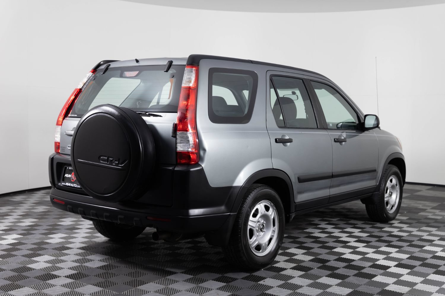 Used 2005 Honda CR-V LX image 7