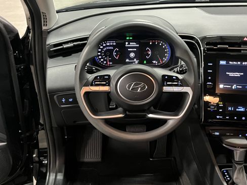 Used 2024 Hyundai Tucson SEL image 16