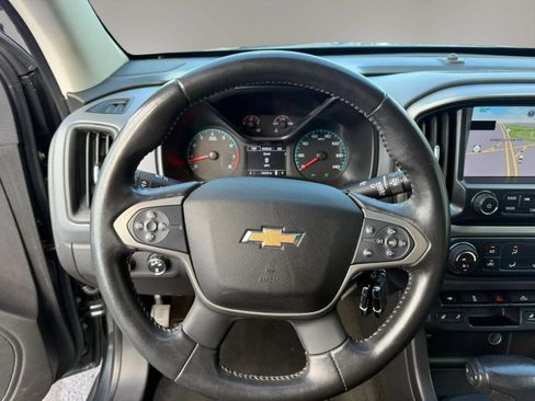 Used 2015 Chevrolet Colorado Z71 AWD/4WD image 17