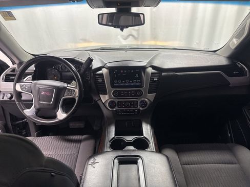 Used 2016 GMC Yukon SLE image 18