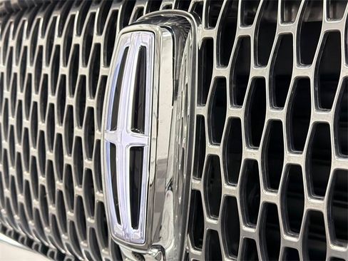 Used 2023 Lincoln Navigator L Reserve image 16