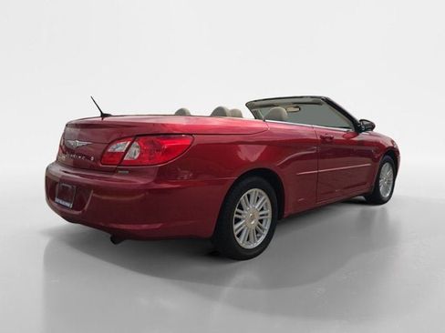 Used 2008 Chrysler Sebring Touring FWD image 3
