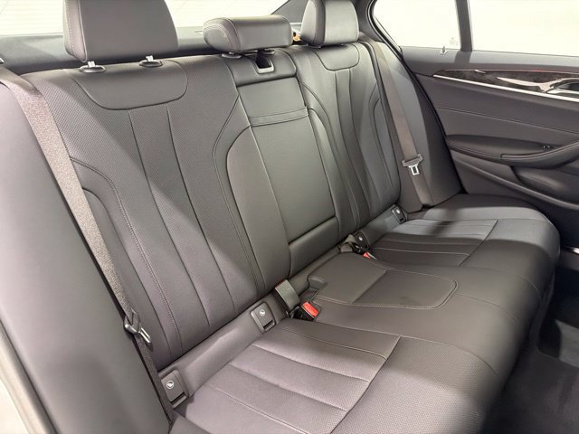 Certified 2023 BMW 530i xDrive w/ Convenience Package AWD/4WD image 22
