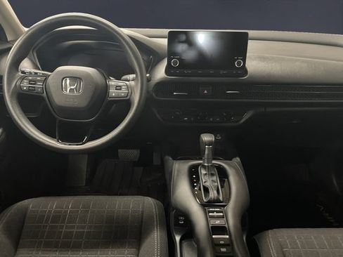 Used 2025 Honda HR-V LX image 10