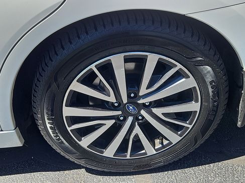 Used 2019 Subaru Legacy 2.5i Premium AWD/4WD image 24
