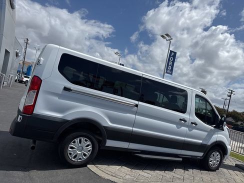 Used 2023 Ford Transit 350 XLT RWD image 2