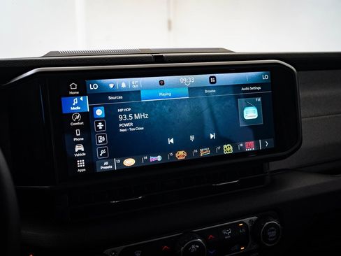 Used 2024 Jeep Wrangler Unlimited w/ LED Headlamp & Fog Lamp Group image 28