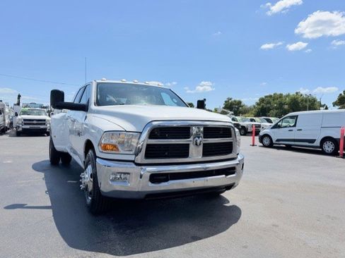 Used 2012 RAM 3500 SLT image 4