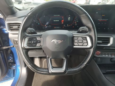 Used 2024 Ford Mustang Premium image 11
