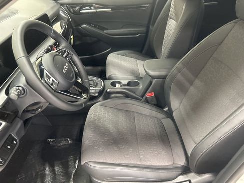 New 2026 Kia Seltos S image 9