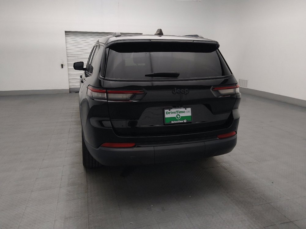 Used 2023 Jeep Grand Cherokee L Laredo RWD image 6