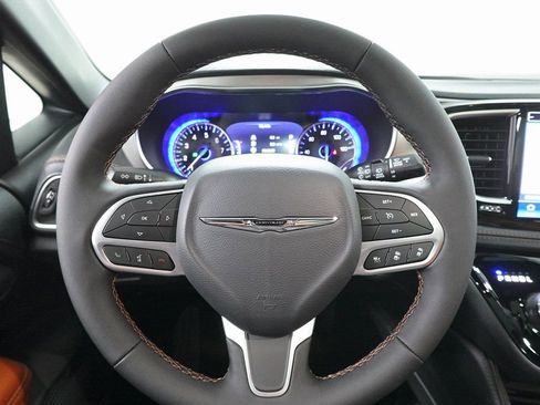 New 2026 Chrysler Pacifica Pinnacle image 14