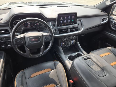 Used 2021 GMC Yukon XL AT4 w/ AT4 Premium Package AWD/4WD image 15