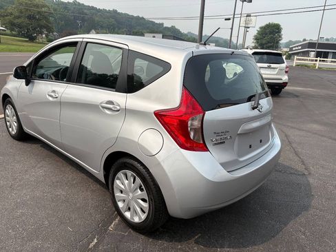 Used 2014 Nissan Versa Note SV FWD image 12