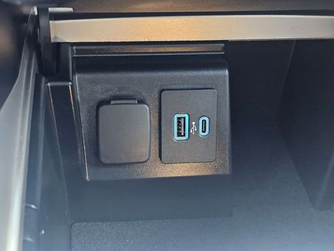 Certified 2022 Ford Explorer Timberline image 31