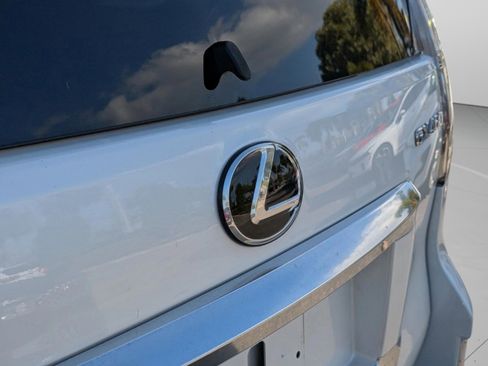 Used 2023 Lexus GX 460 Premium w/ Premium Plus Package image 25
