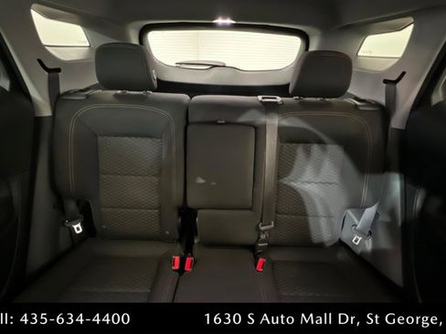 Used 2020 GMC Terrain SLE image 25