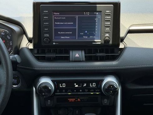 Certified 2022 Toyota RAV4 XLE w/ Convenience Package image 17