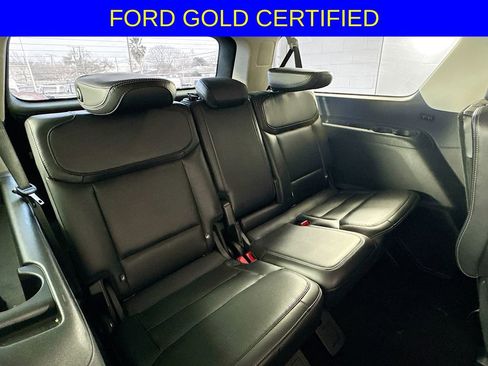 Certified 2025 Ford Expedition Max Platinum image 29