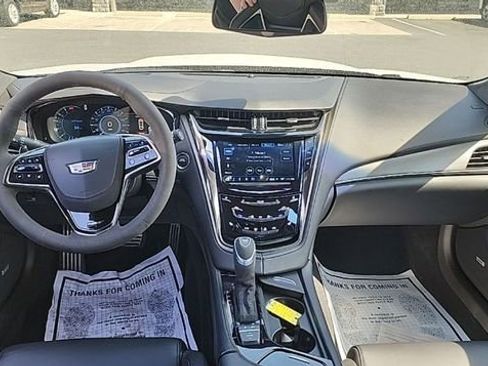 Used 2018 Cadillac CTS V w/ Carbon Fiber Package RWD image 5