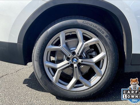 Used 2024 BMW X4 xDrive30i w/ Premium Package image 11