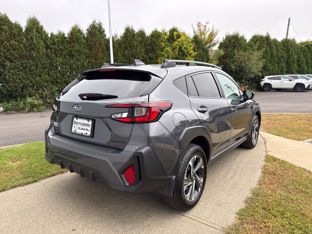 Used 2026 Subaru Crosstrek 2.5i Premium AWD/4WD image 4