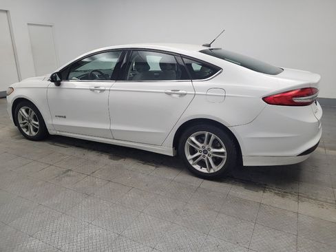 Used 2018 Ford Fusion S image 3