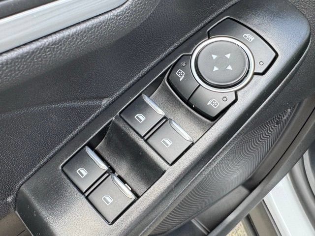 Used 2025 Ford Escape Platinum AWD/4WD image 52