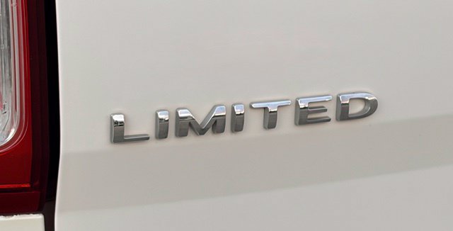 Used 2013 Ford Explorer Limited FWD image 7