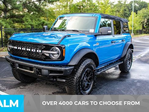 Used 2024 Ford Bronco Wildtrak image 3