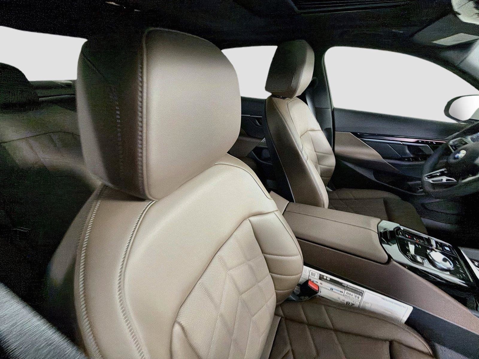 New 2027 BMW 540i xDrive w/ M Sport Package AWD/4WD image 28