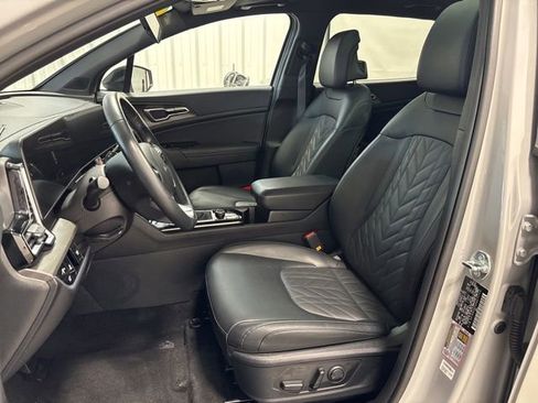 Used 2025 Kia Sportage X-Line w/ Premium Package AWD/4WD image 13