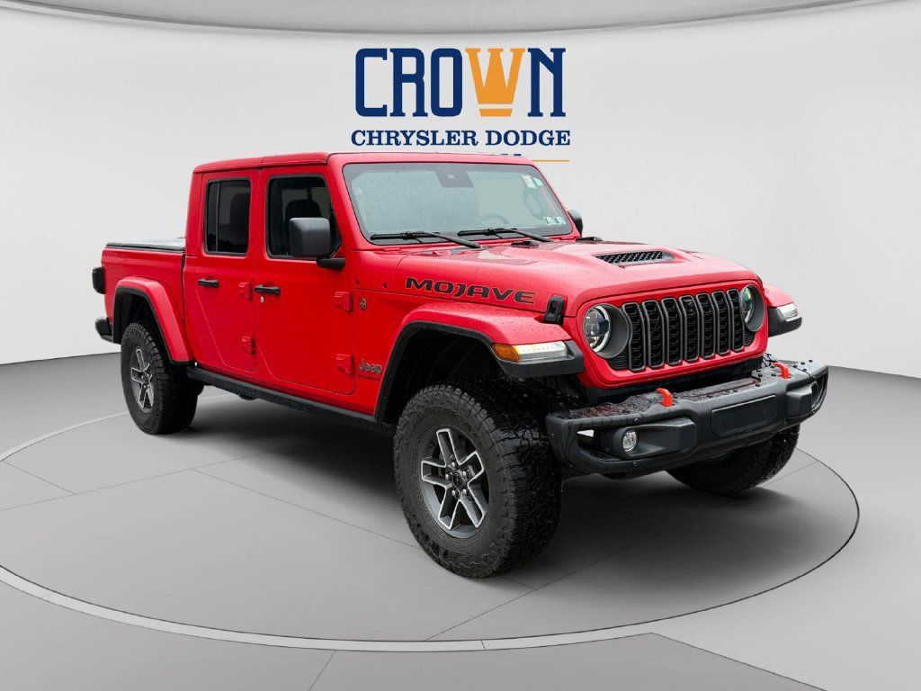 Used 2025 Jeep Gladiator Mojave AWD/4WD image 1