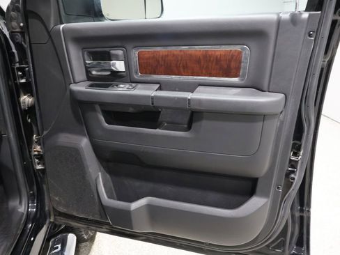 Used 2012 RAM 1500 Laramie image 23