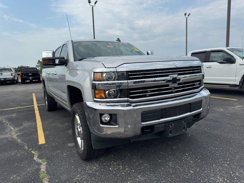 Used 2016 Chevrolet Silverado 2500 LTZ w/ Duramax Plus Package AWD/4WD image 2