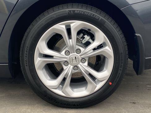 New 2026 Honda Accord LX image 7
