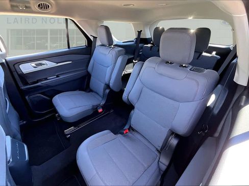 New 2026 Ford Explorer Active AWD/4WD image 27