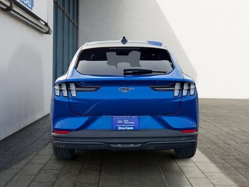 Certified 2025 Ford Mustang Mach-E Select w/ Comfort Package Lite image 4