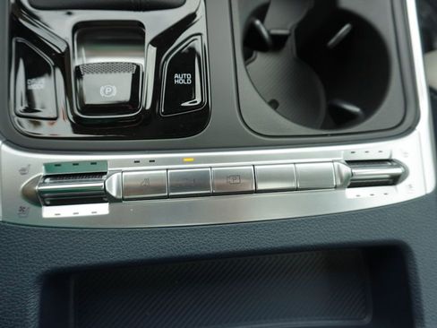 New 2026 Kia Carnival SX Prestige image 16