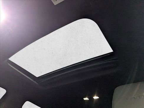 Used 2021 GMC Sierra 1500 AT4 w/ AT4 Premium Package image 17