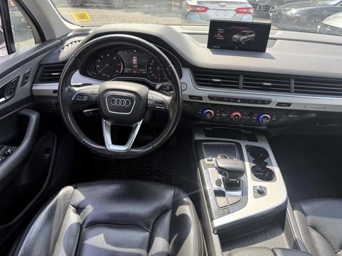 Used 2019 Audi Q7 2.0T Premium w/ Convenience Package AWD/4WD image 12