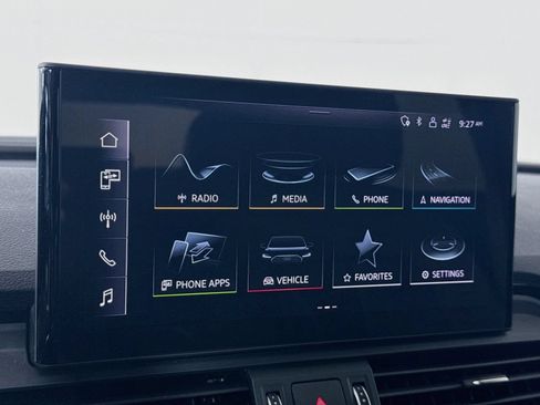 Certified 2023 Audi Q5 2.0T Premium Plus w/ Premium Plus Package AWD/4WD image 17
