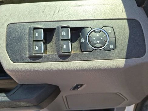 Used 2018 Ford F350 XL w/ Power Equipment Group image 17