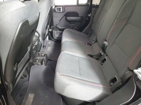 Used 2026 Jeep Gladiator Rubicon AWD/4WD image 12