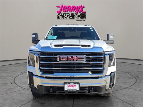 Used 2024 GMC Sierra 3500 SLE image 20