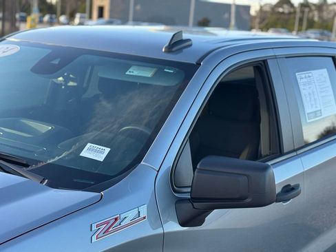 Used 2024 Chevrolet Silverado 1500 Custom Trail Boss image 10