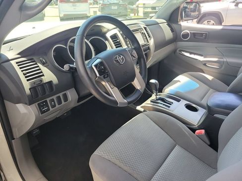 Used 2014 Toyota Tacoma 2WD Access Cab w/ SR5 Package image 17